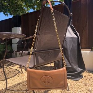 AUTHENTIC Tory Burch leather crossbody/clutch